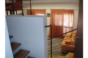 Crna Gora Privát Dobrota, Eksterijer